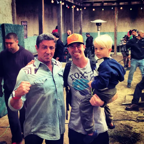 Fredrik ”Frog” Berggren med Sylvester Stallone på inspelningen av The Expendables 3